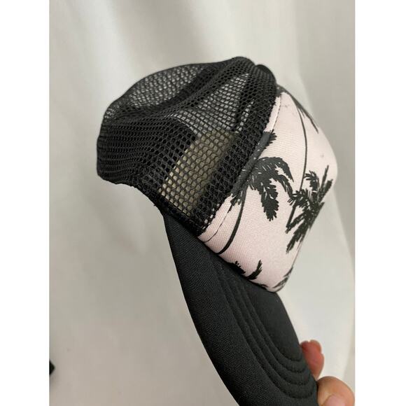 One Baby Trucker Hat Palm Trees NEW - Picture 3 of 7